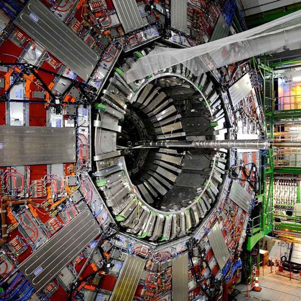 加速器（強子對撞機）超薄型高壓脈沖電容